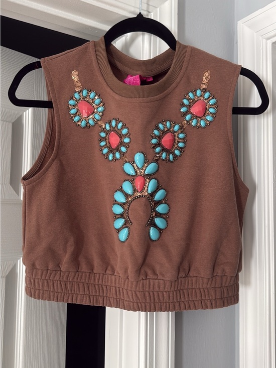 QUEEN OF SPARKLES Tops - Queen of sparkles Brown Sleeveless Top new! Small  turquoise western rodeo